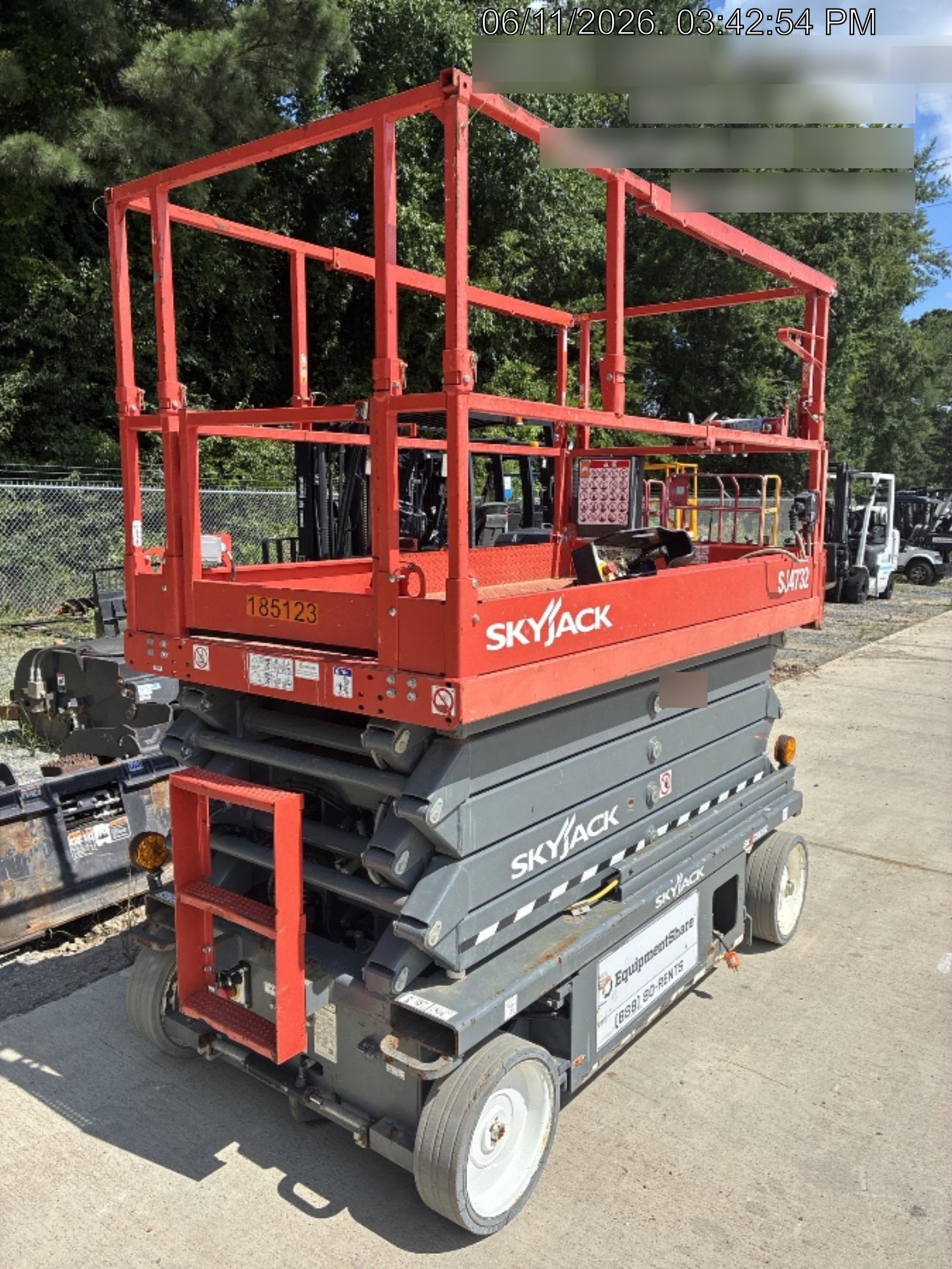 2021 SKYJACK SJ4732