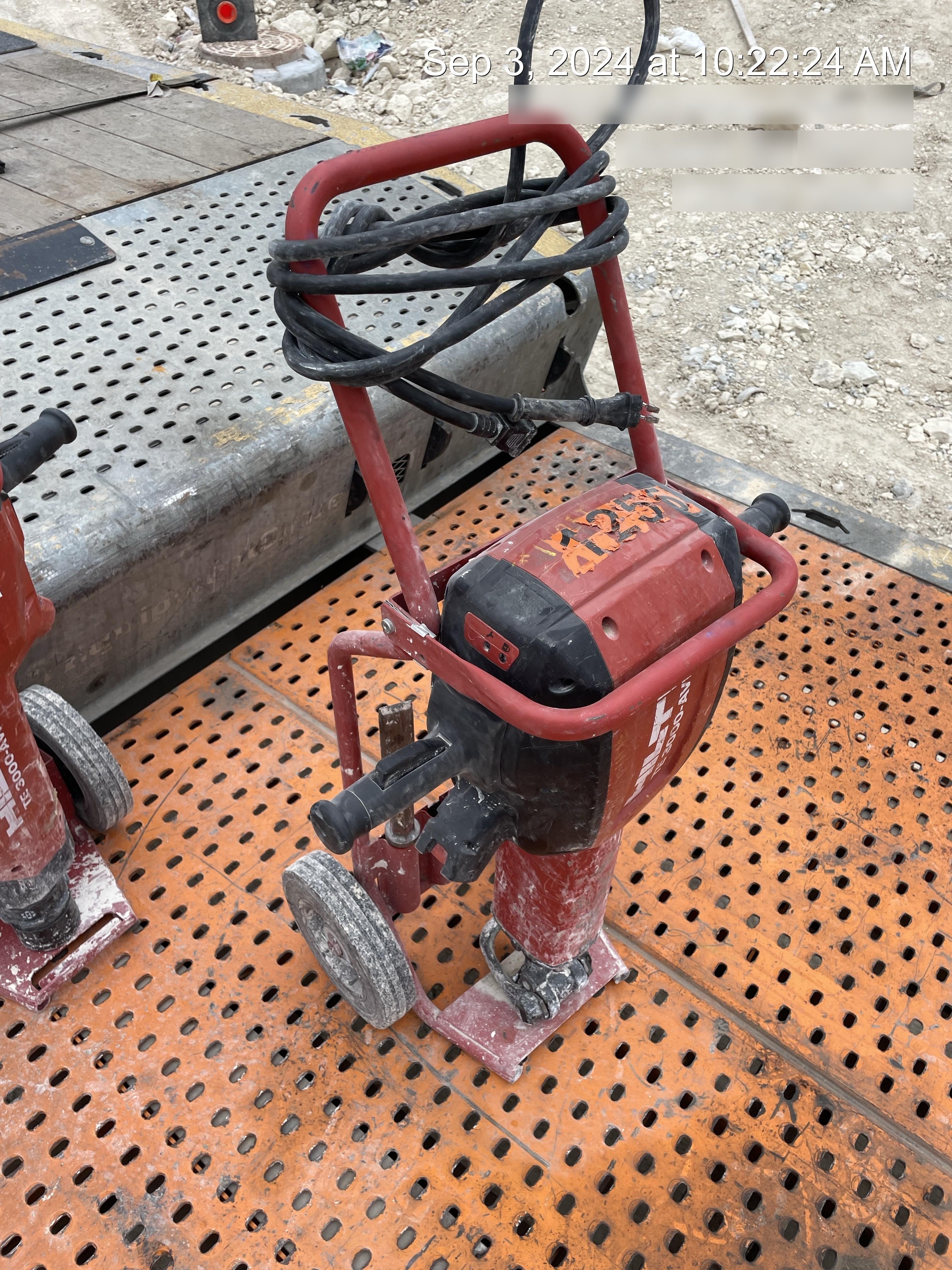2020 HILTI TE 3000-AVR