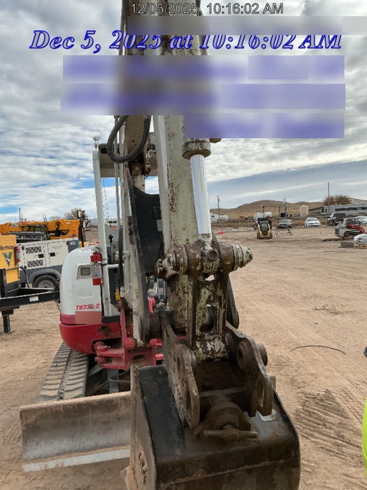 2020 TAKEUCHI TB235-2R