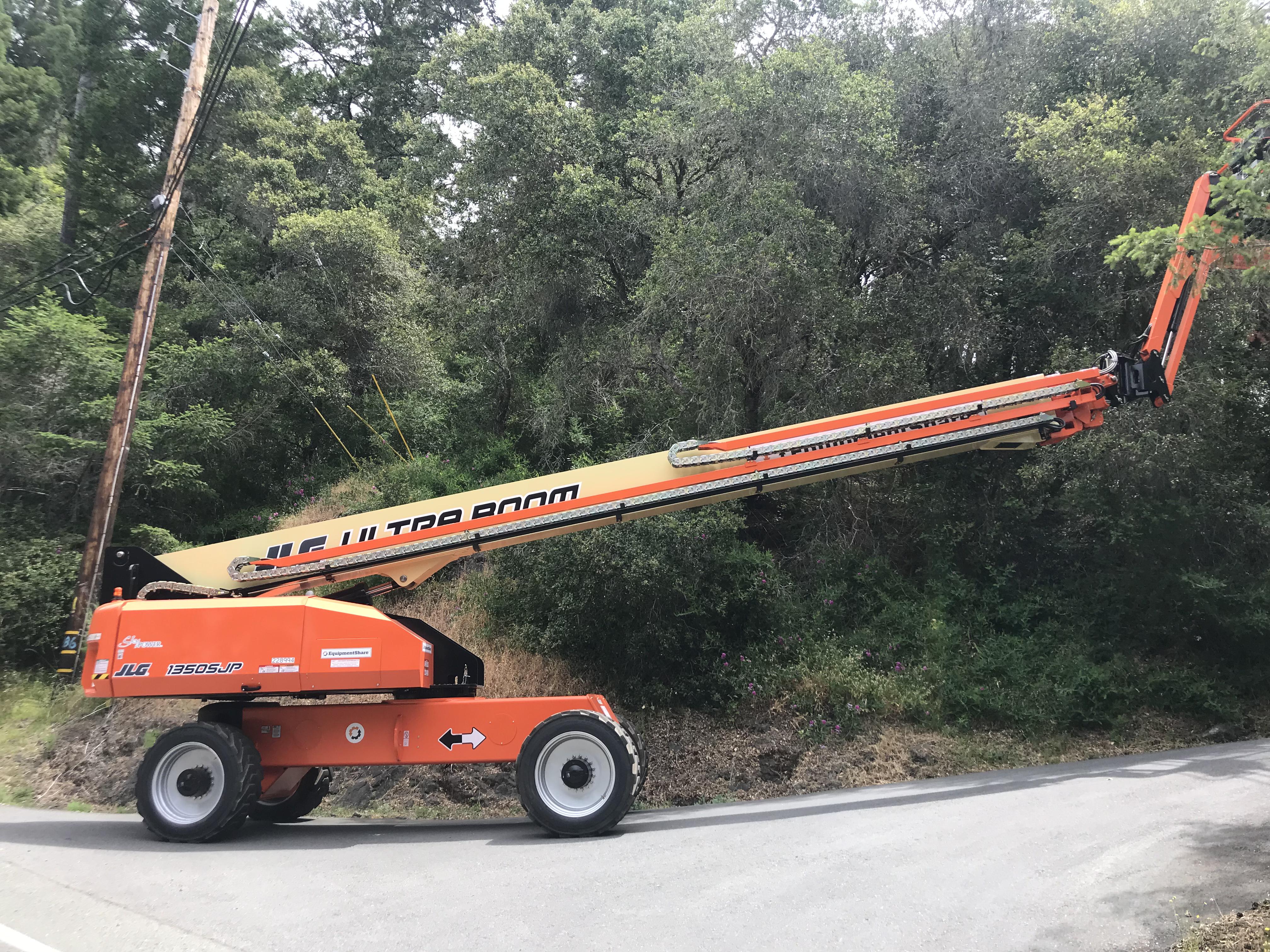 2022 JLG 1350SJP