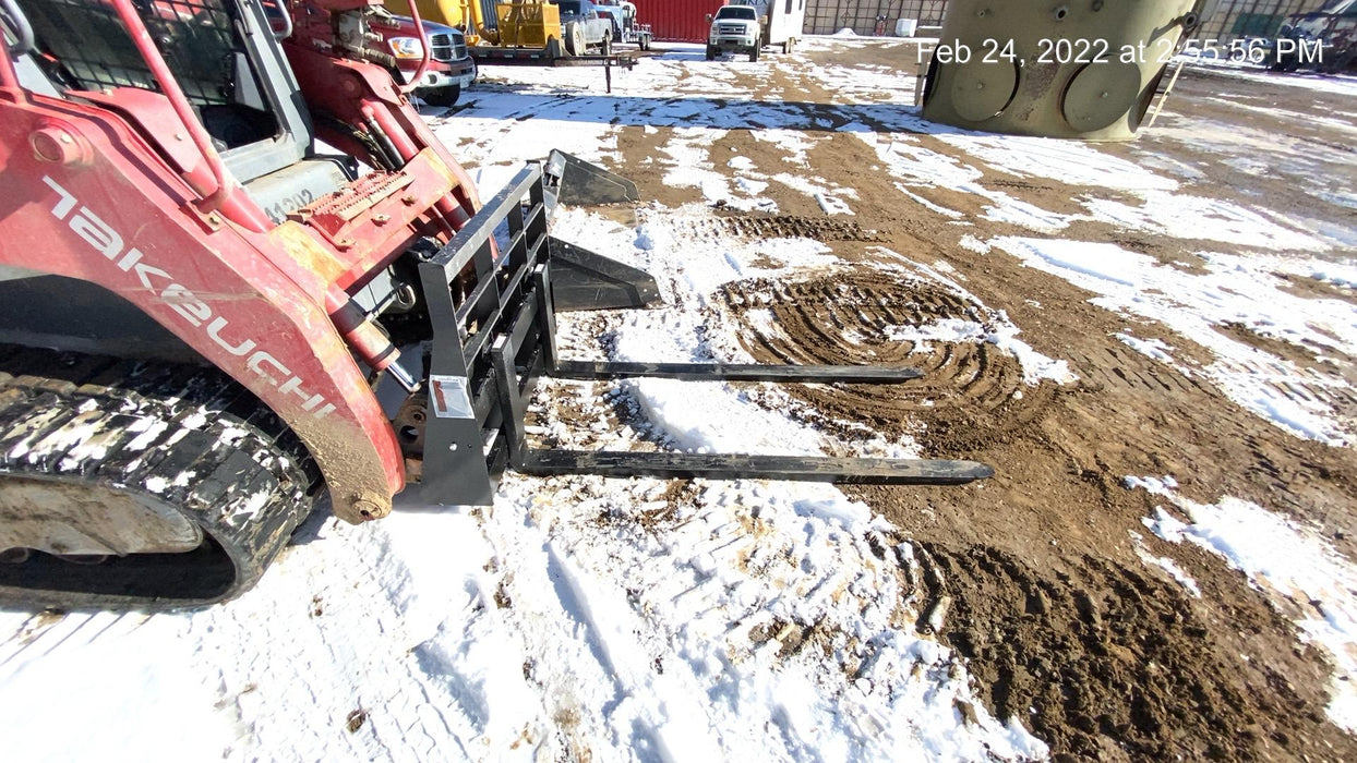 2022 ARROW MATERIAL HANDLING 60" Pallet Forks - Arrow