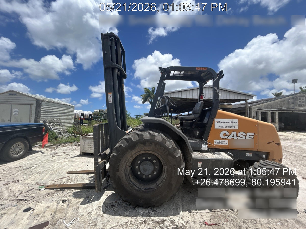 2022 CASE 586H