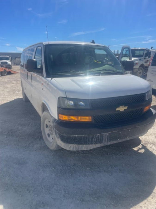 2023 CHEVROLET Express Van - Rental