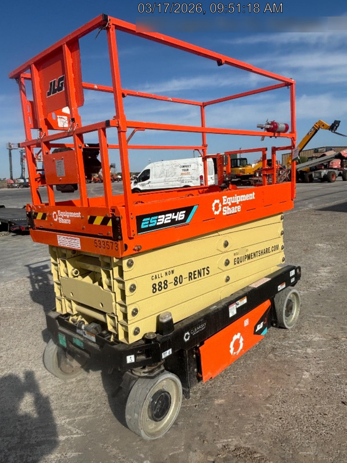 2025 JLG ES3246