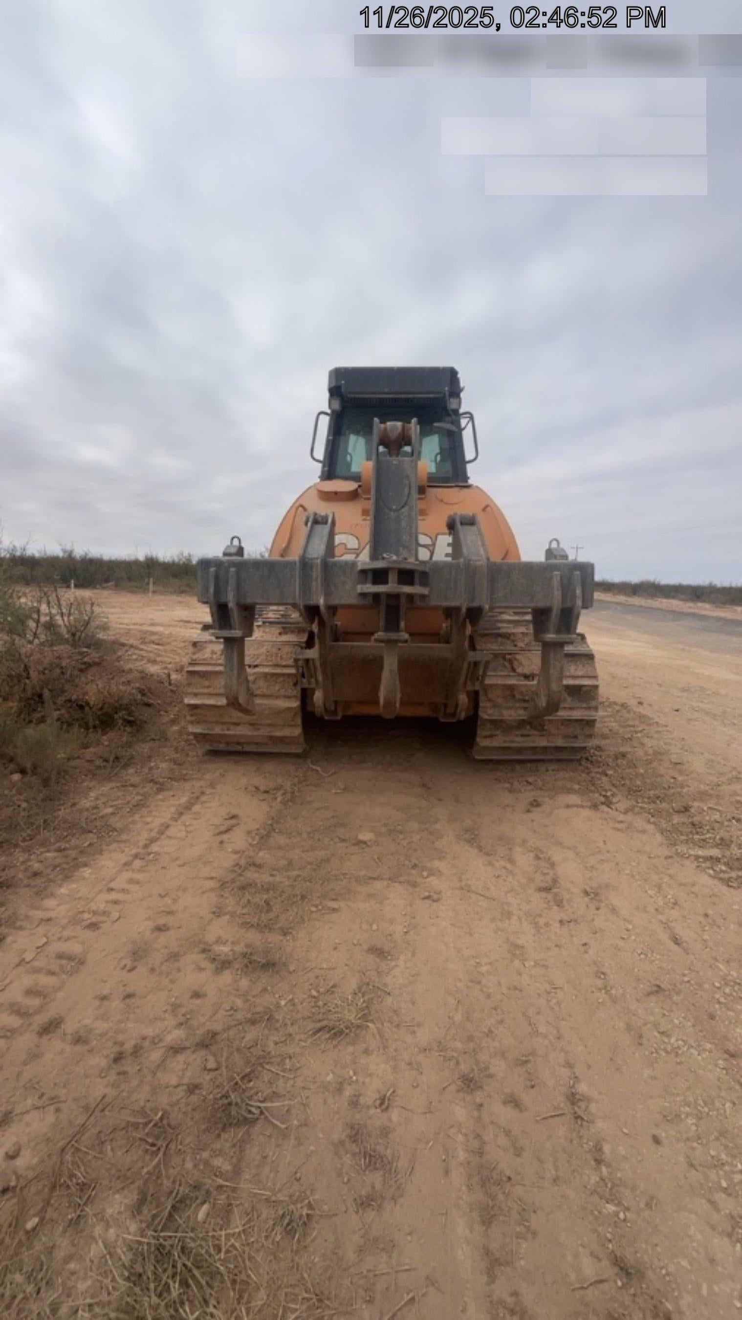 2021 CASE 2050M