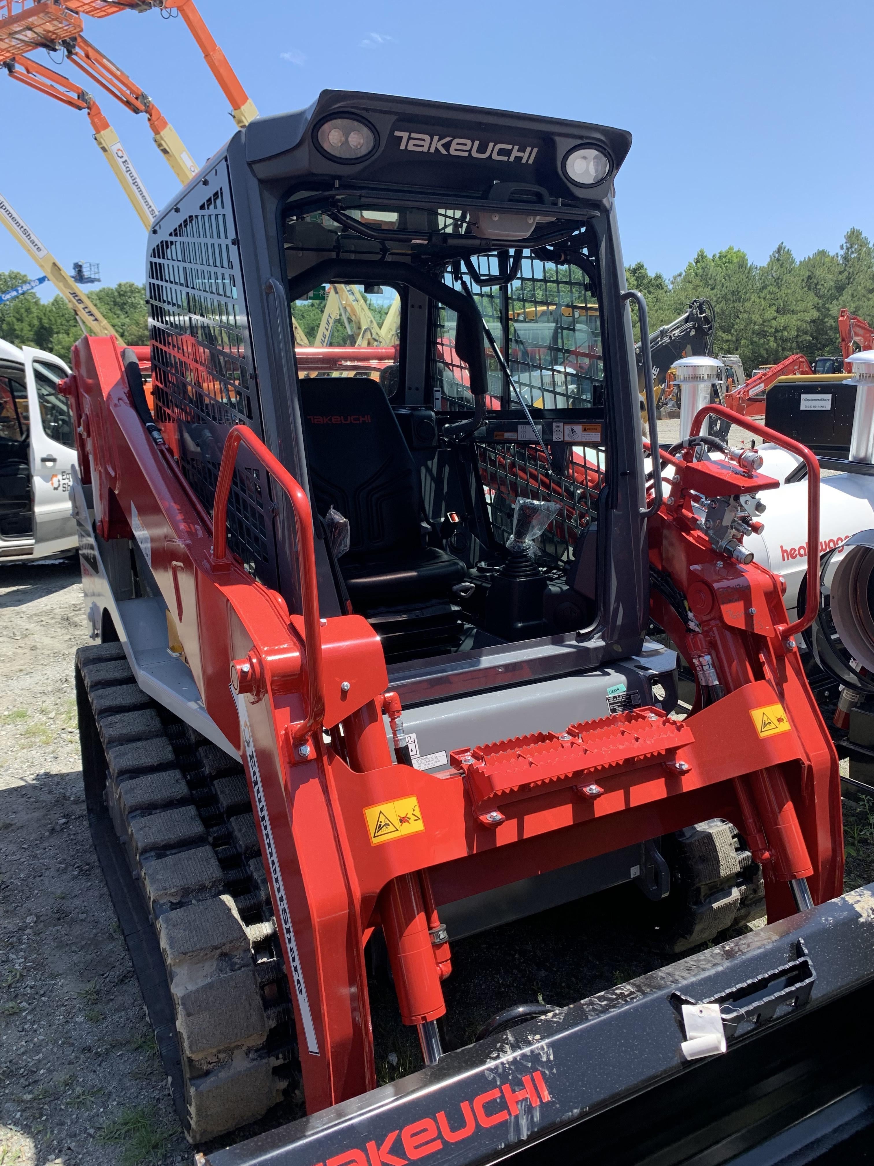 2022 TAKEUCHI TL10V2-CR