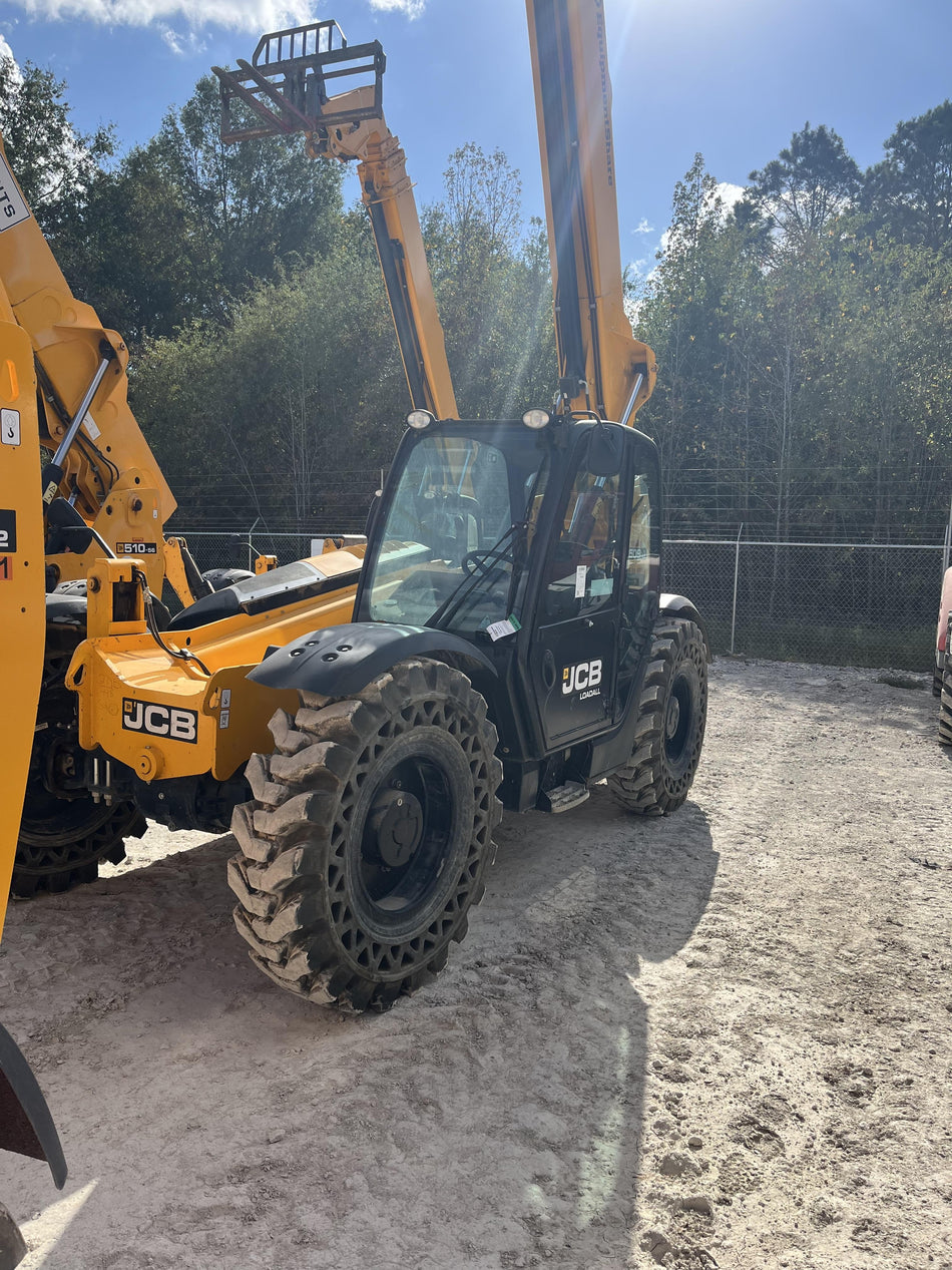 2023 JCB 509-42