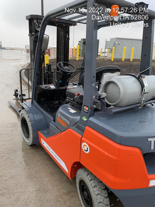 2022 TOYOTA 50-8FGU25