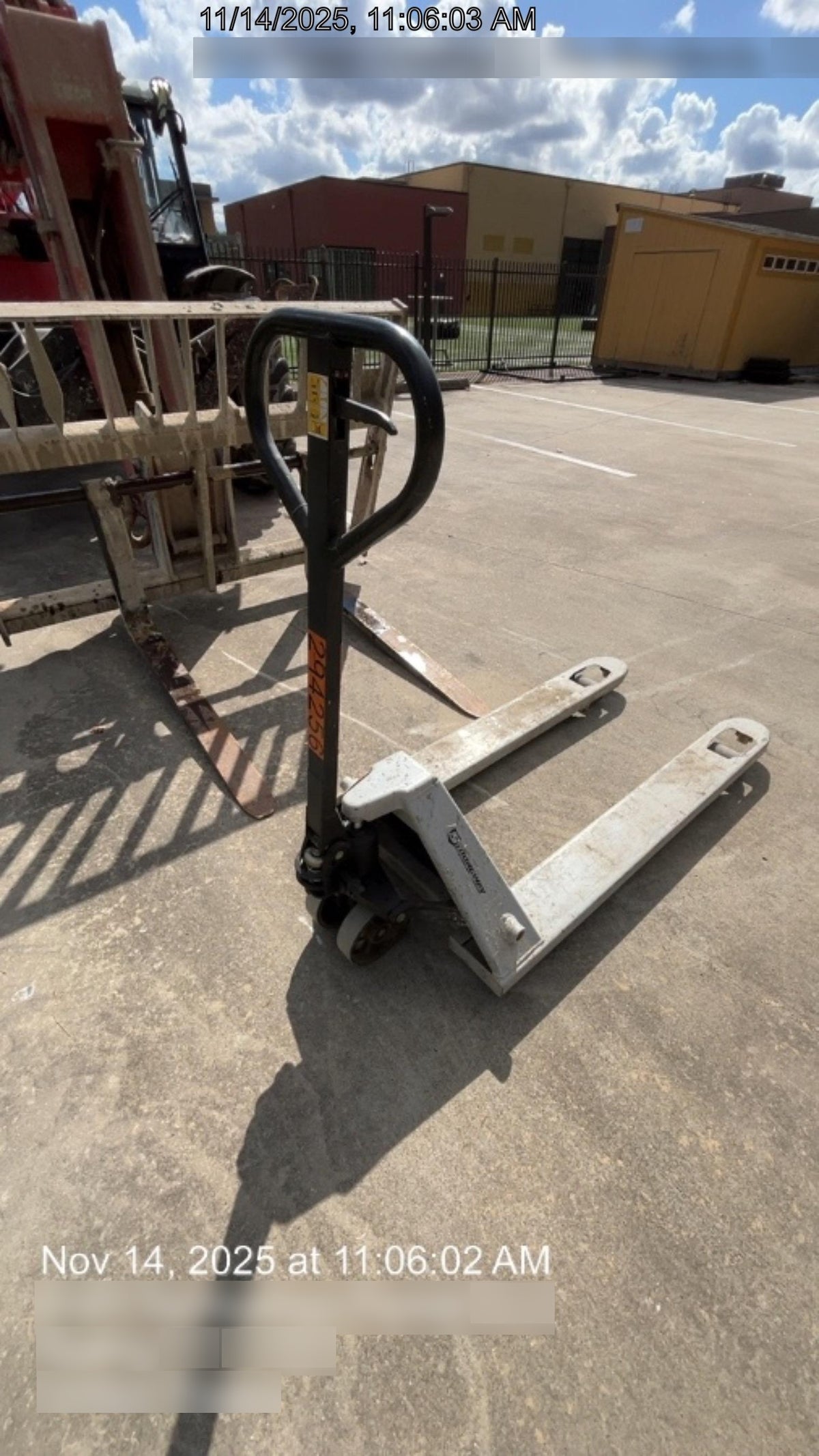 2023 STRONGWAY 5500 lb Pallet Jack