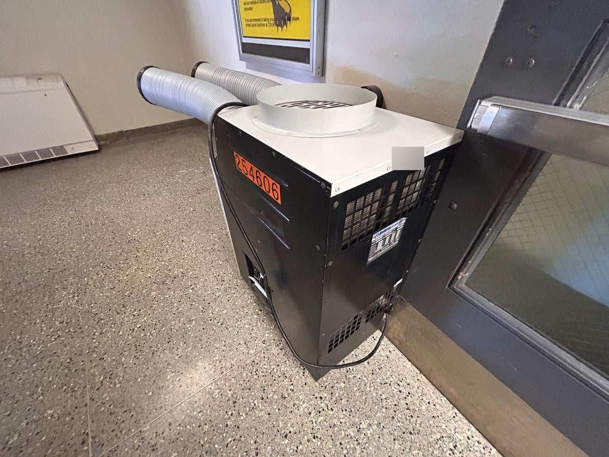 2022 KWIKOOL KPAC1811-2