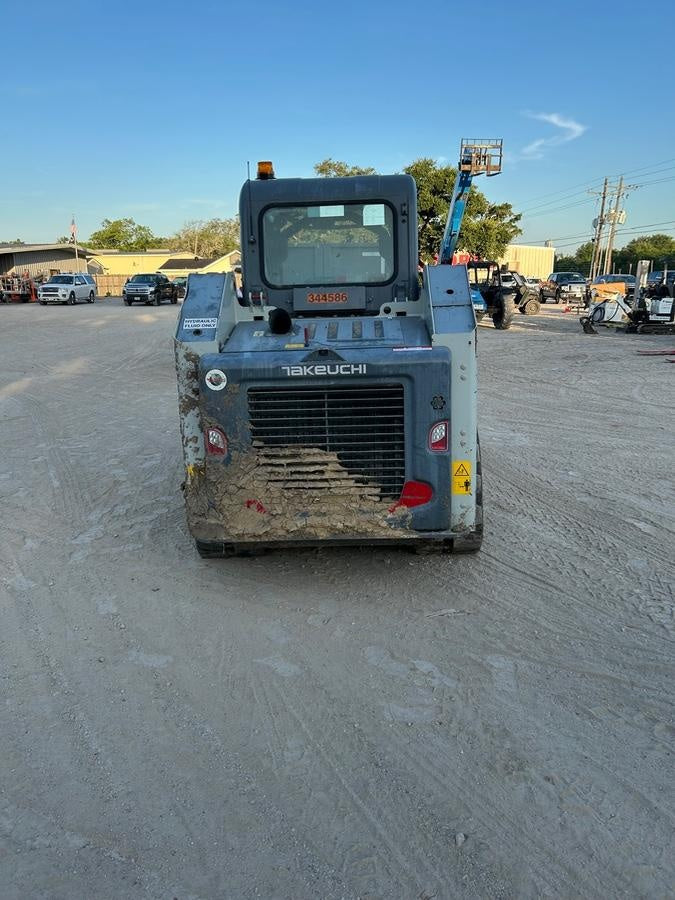 2023 TAKEUCHI TL8R2-CR