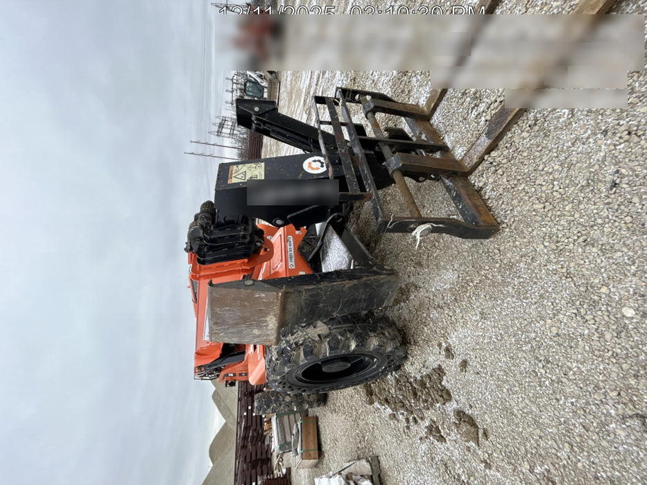2021 JLG 12054