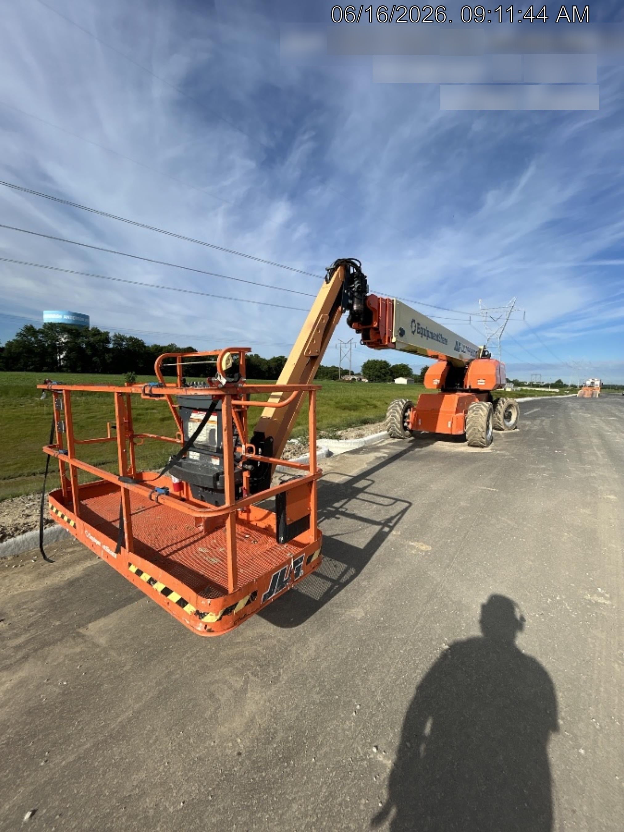 2023 JLG 1200SJP