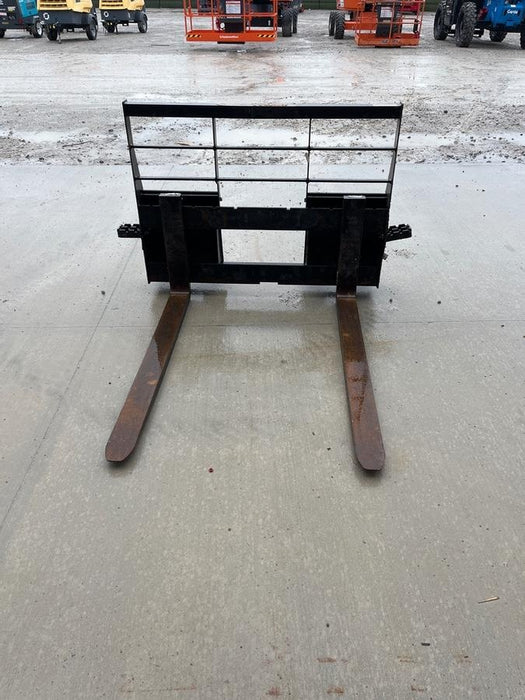 2024 ARROW MATERIAL HANDLING F5100CB