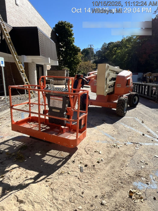 2019 JLG 450AJ