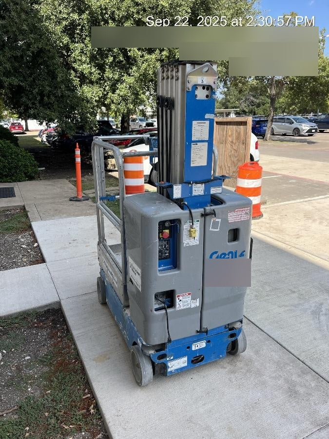 2018 GENIE GR-20