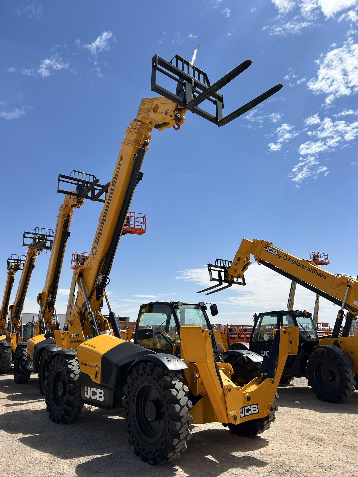 2026 JCB 512-56