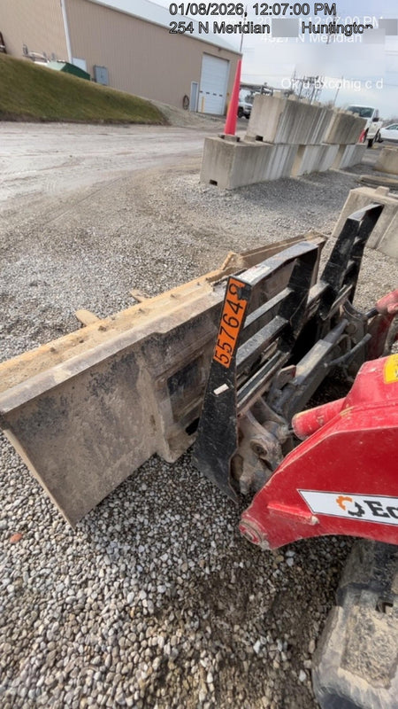 2025 ARROW MATERIAL HANDLING 24" Pallet Fork Frame