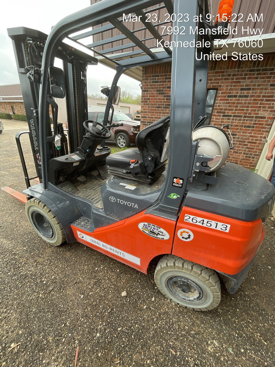2022 TOYOTA 50-8FGU25