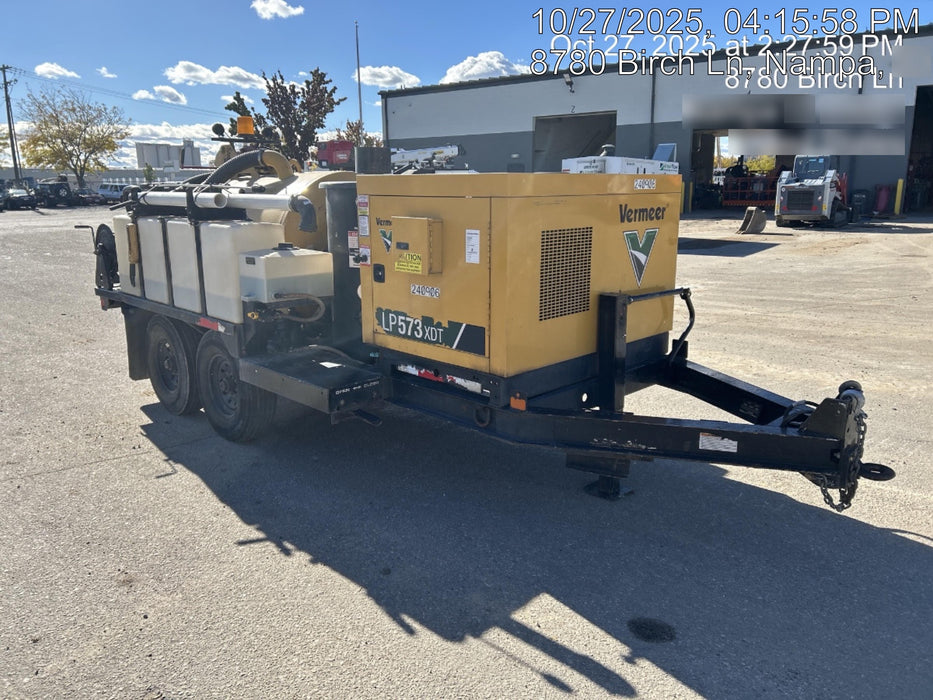 2022 VAC-TRON LP573XDT