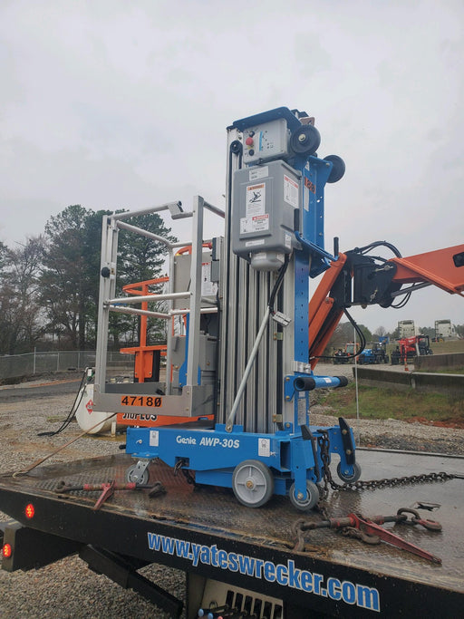 2019 GENIE AWP-30S