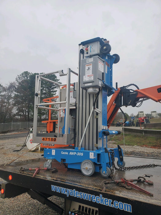 2019 GENIE AWP-30S
