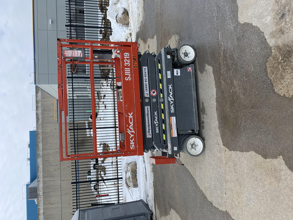 2016 Skyjack SJIII-3219 Standard Rental Specs