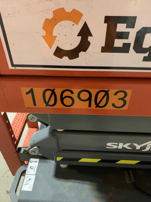 2020 Skyjack SJIII-3219 Solid NM Tires, Half height spring hinged entry gate, Dual Beacons, 800W Inverter