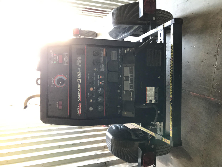 2019 Lincoln Electric Vantage 322 Welder Ready-Pak 3, Two wheel trailer, Fender and Light kit, Cable Rack
