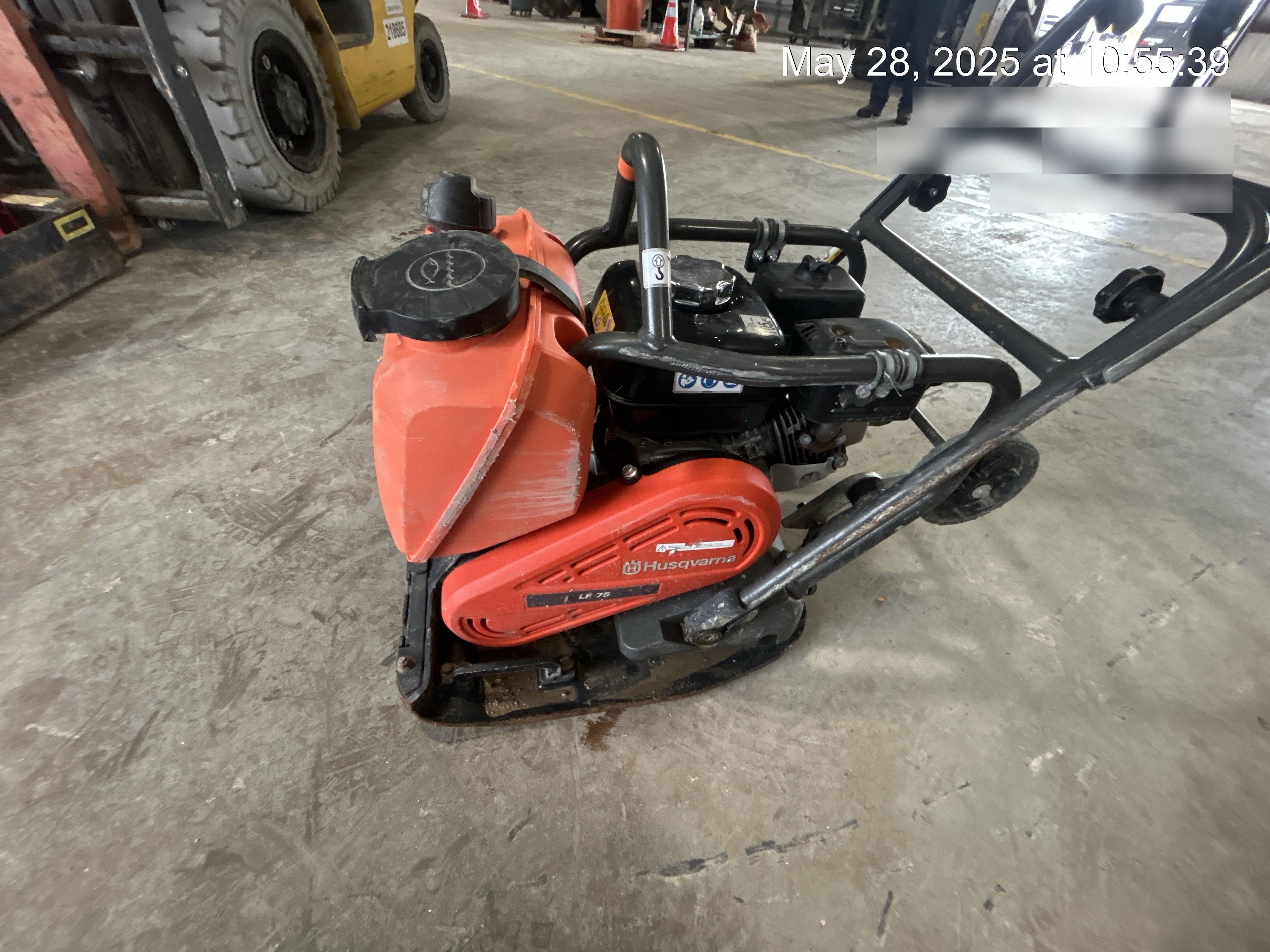2025 HUSQVARNA LF75