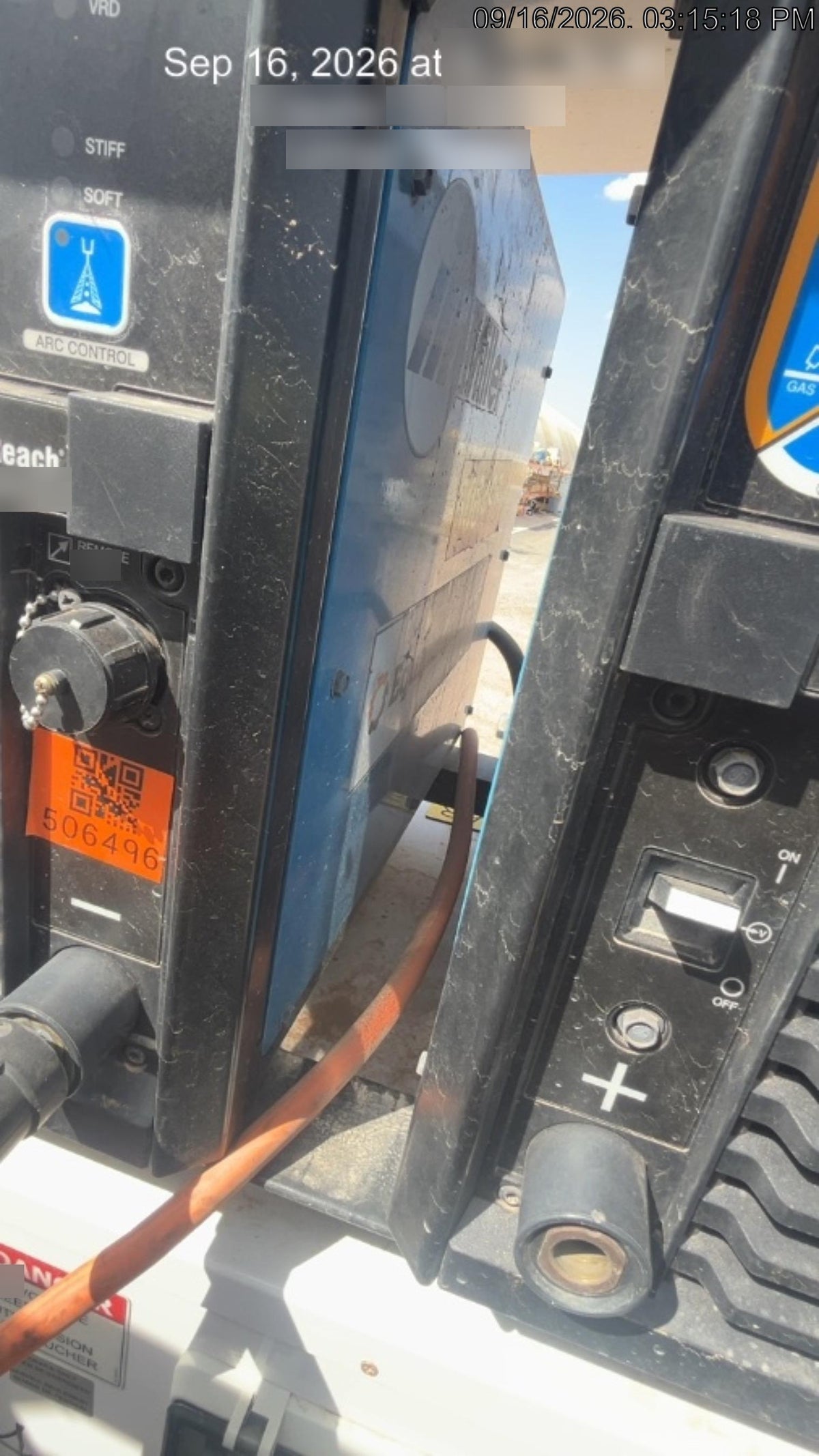 2025 MILLER ELECTRIC XMT 400