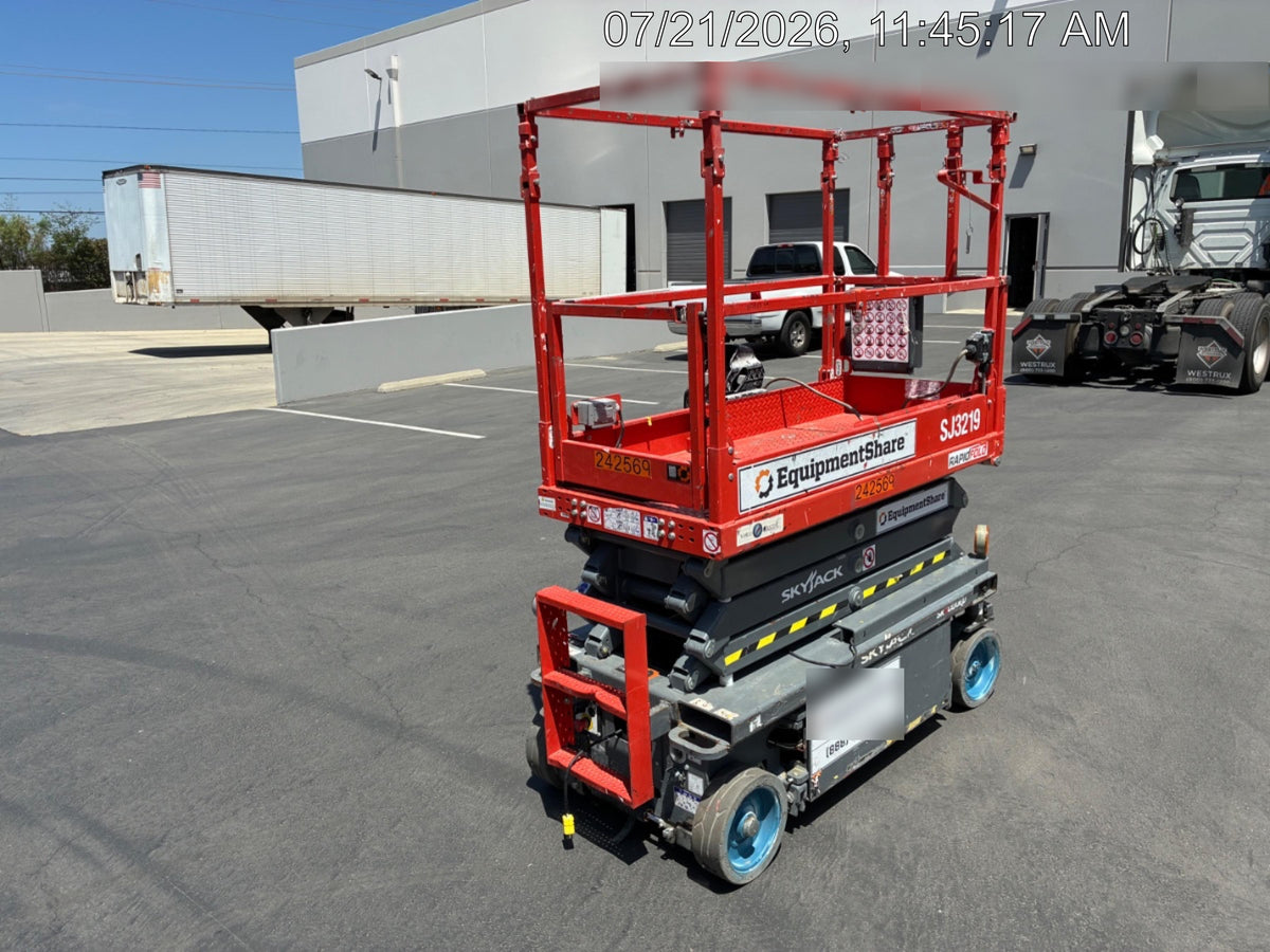 2022 SKYJACK SJ3219