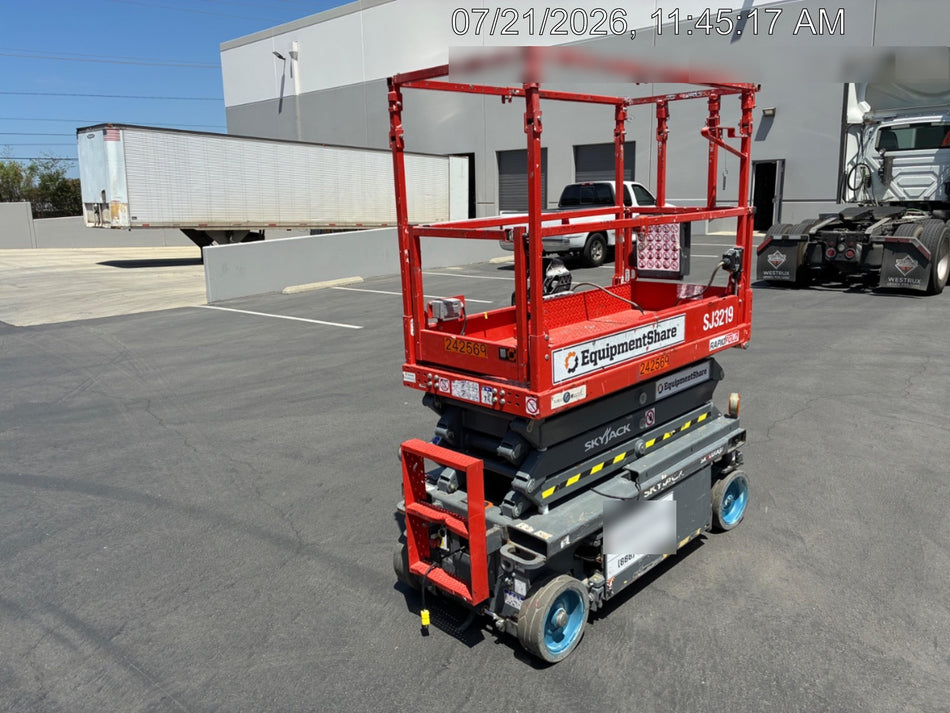 2022 SKYJACK SJ3219