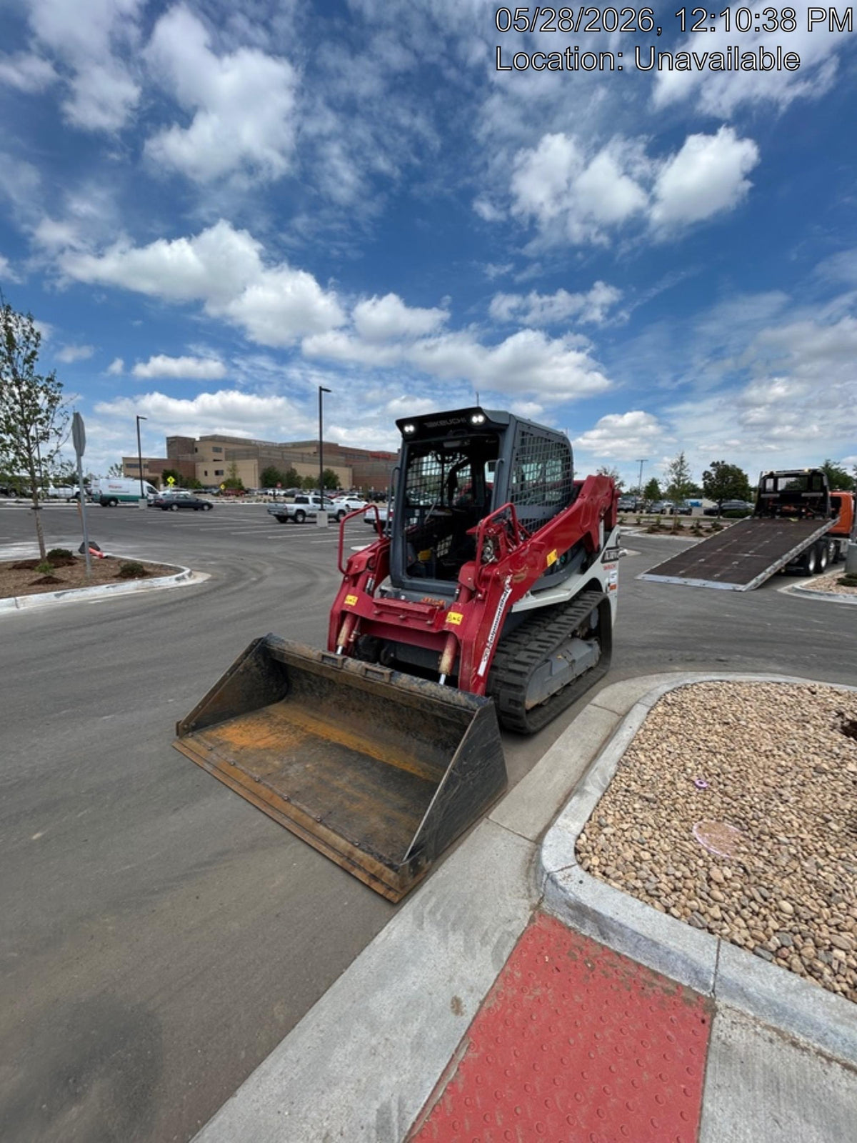 2023 TAKEUCHI TL10V2-CR