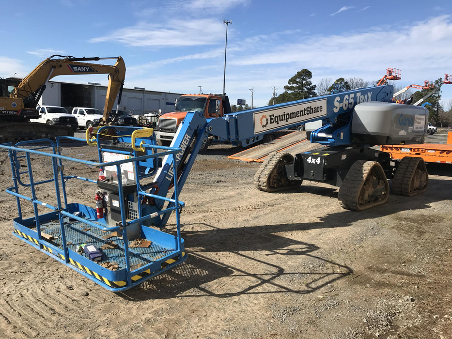 2019 GENIE S-65 TRAX