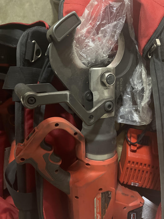 2022 MILWAUKEE 2776-21