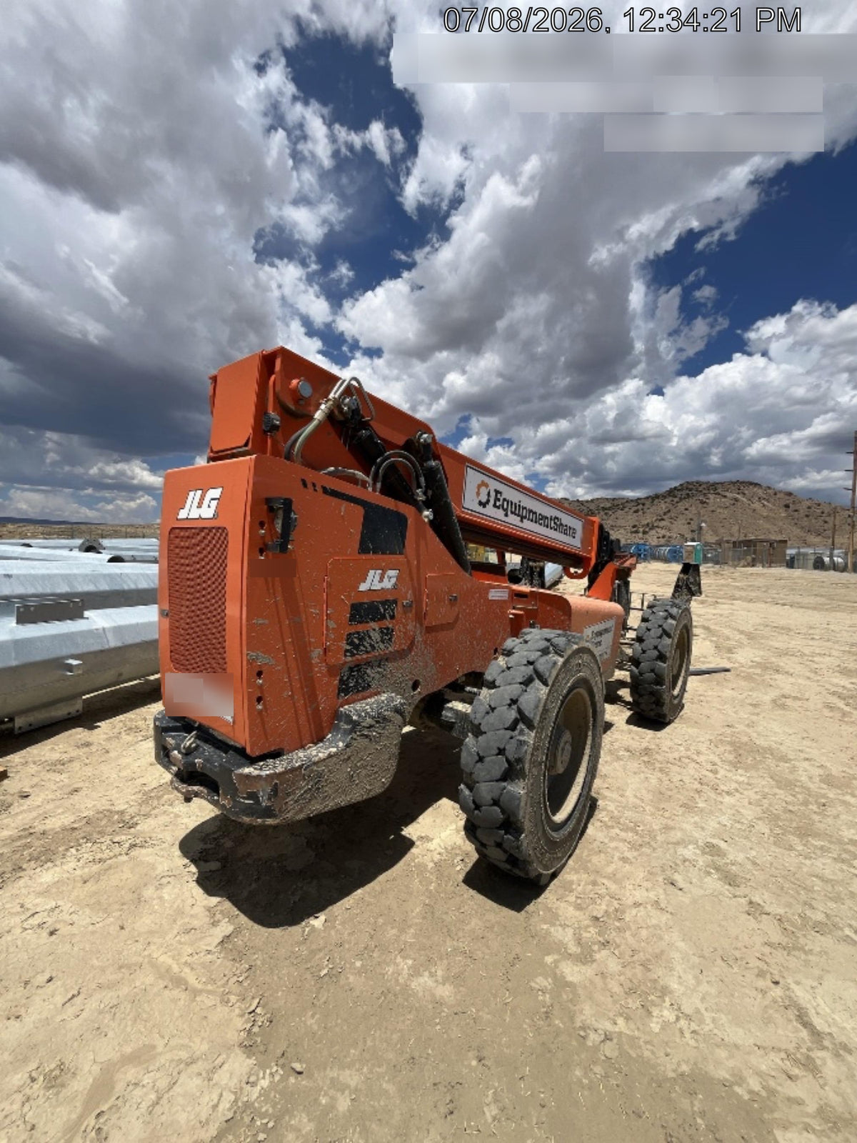 2020 Skytrak 10054 Cab/Heat/Air, Solid Tires, Work Lights, Beacon, Aux Hydraulics, Back up Alarm, Lifting Eye, ES Decals