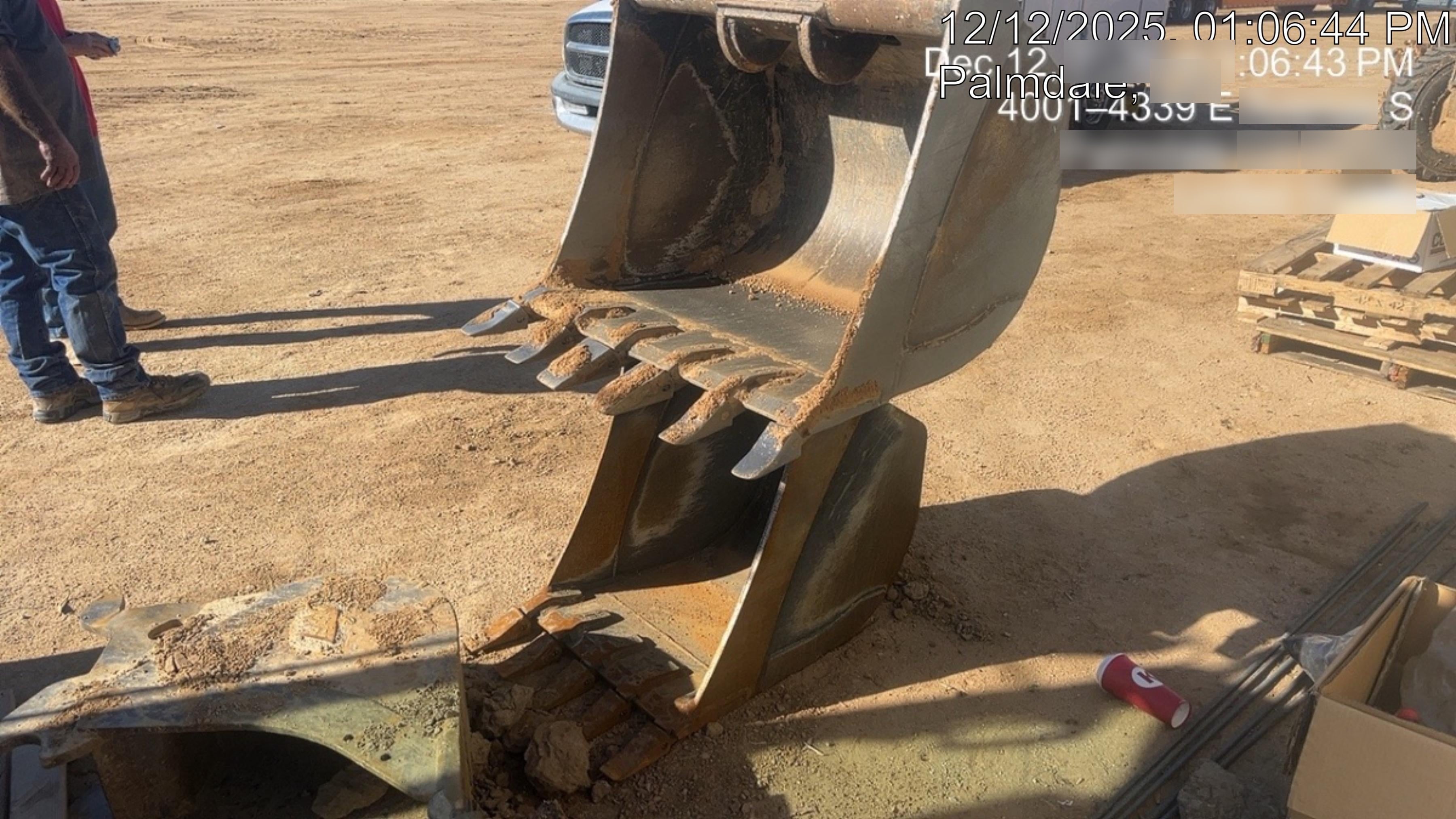 2023 SOLESBEE 24" Bucket, Tooth, Mini Excavator - Solesbee