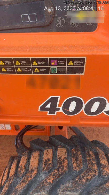 2019 JLG 400S