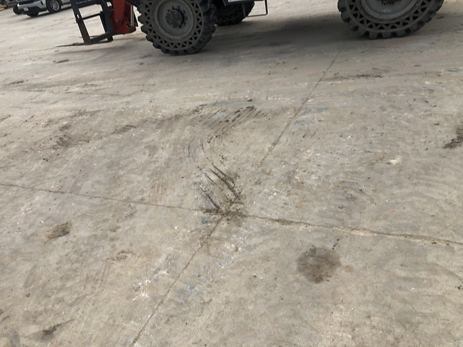 2018 Manitou MTA10055 Manitou MTA 10055 w/Cab/Heat/AC, Work Lights/Strobe, Aux Hyd, Solid Tires, Lift Hook, 66" Carriage, 60" Forks