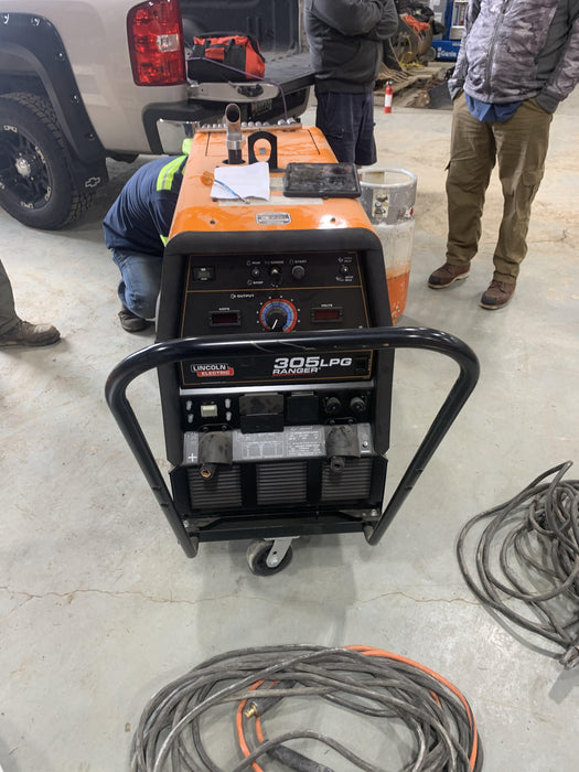 2021 Lincoln Electric Ranger 305 LPG LPG One-Pak (includes undercarriage, tank holder & tank strap) ORANGE