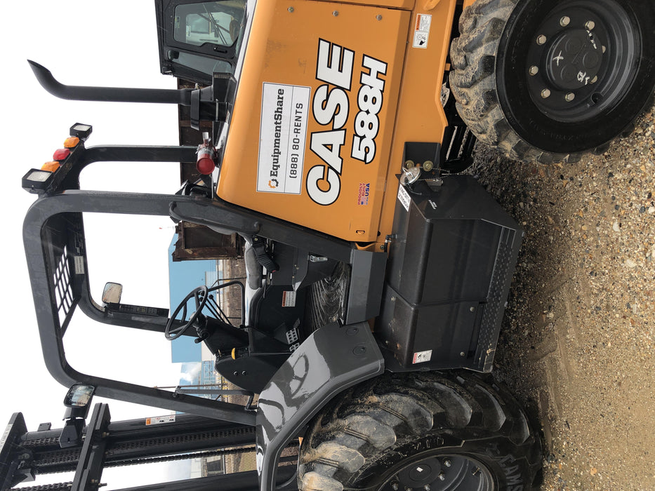 2019 CASE 588H