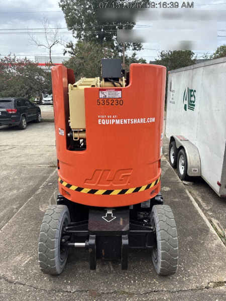 2025 JLG E300AJP