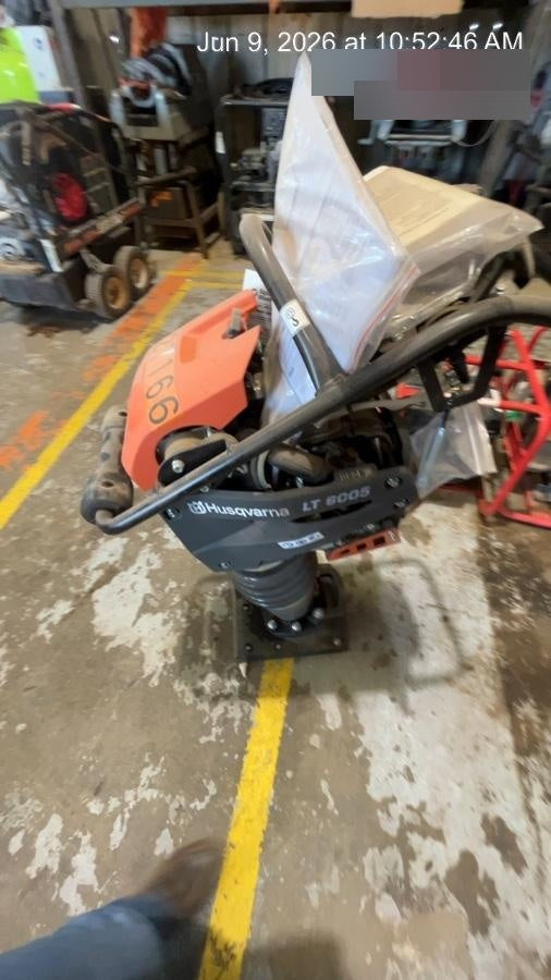 2025 HUSQVARNA LT6005