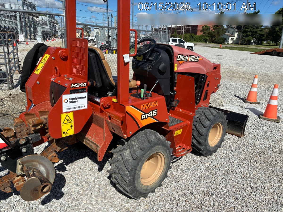 2022 DITCH WITCH RT45A