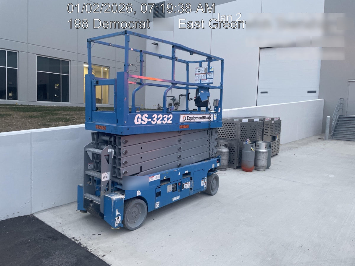 2022 GENIE GS-3232