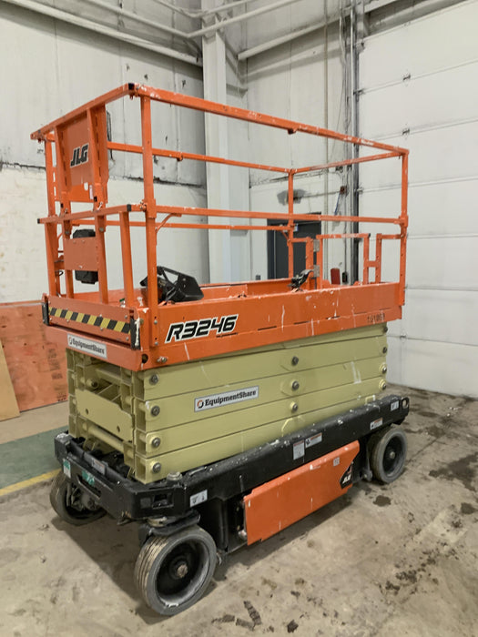 2021 JLG R3246