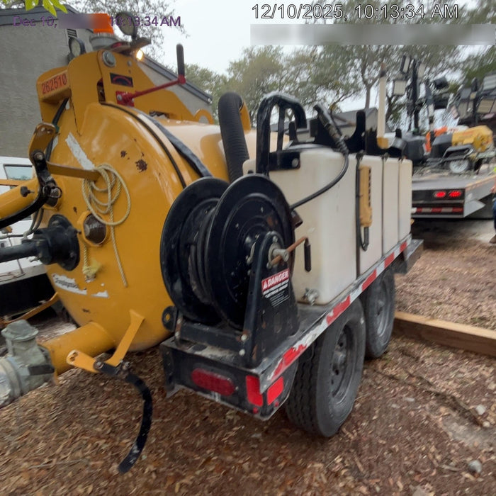 2022 VAC-TRON LP573XDT