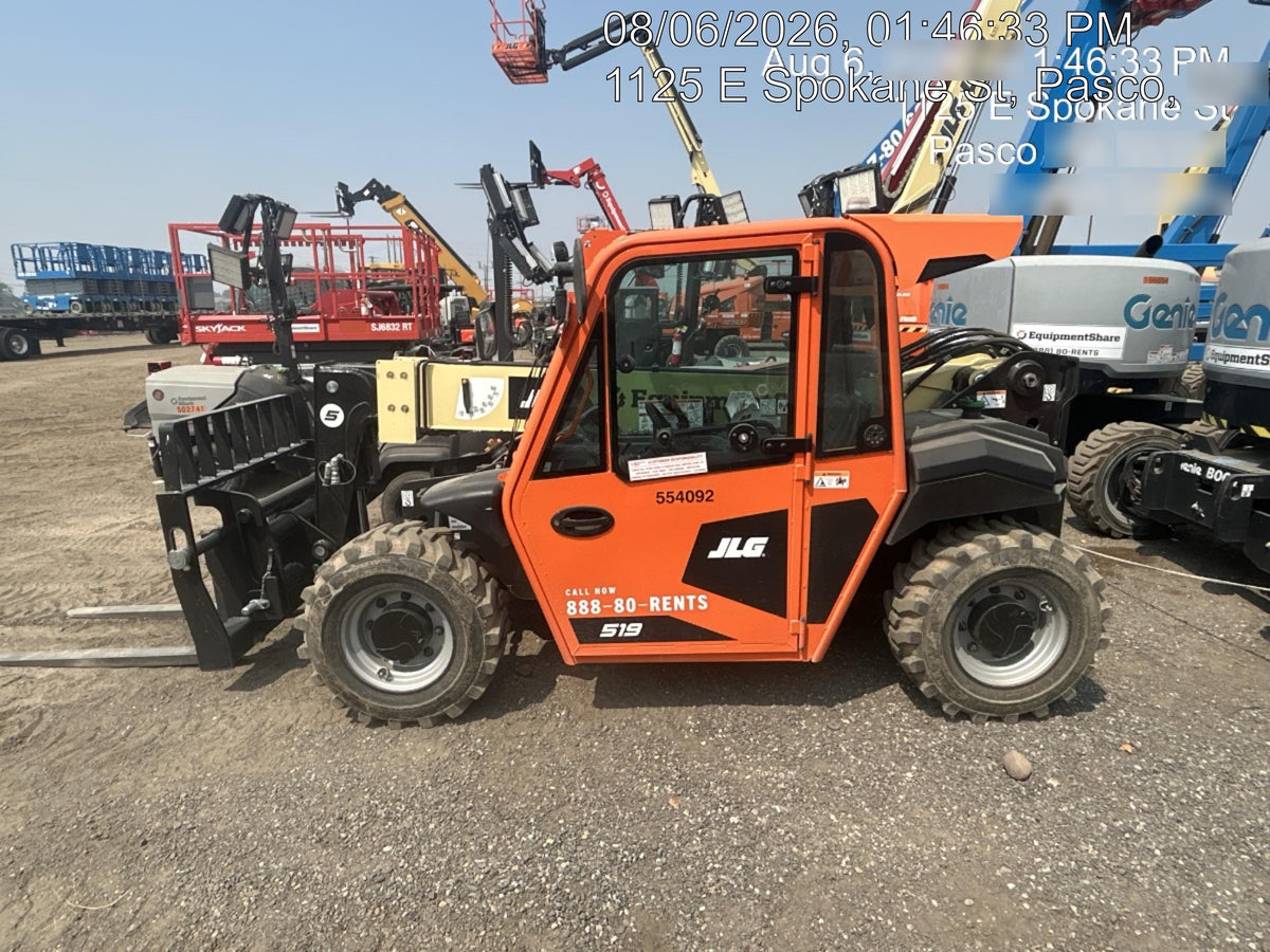2025 JLG 519