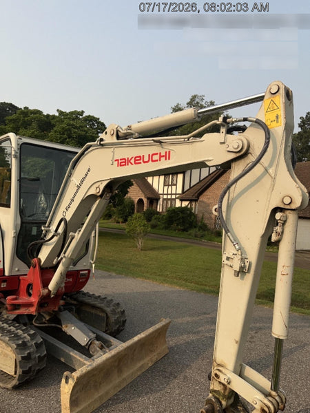 2025 TAKEUCHI TB235-2CR